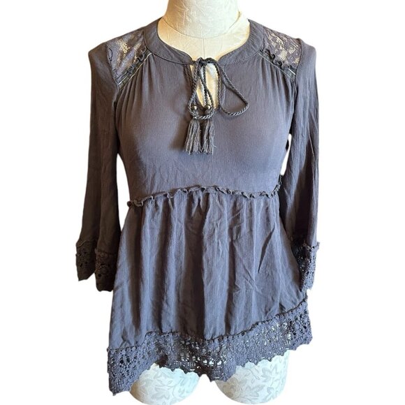 Knox Rose Tops - Knox Rose Gray Lace Blouse